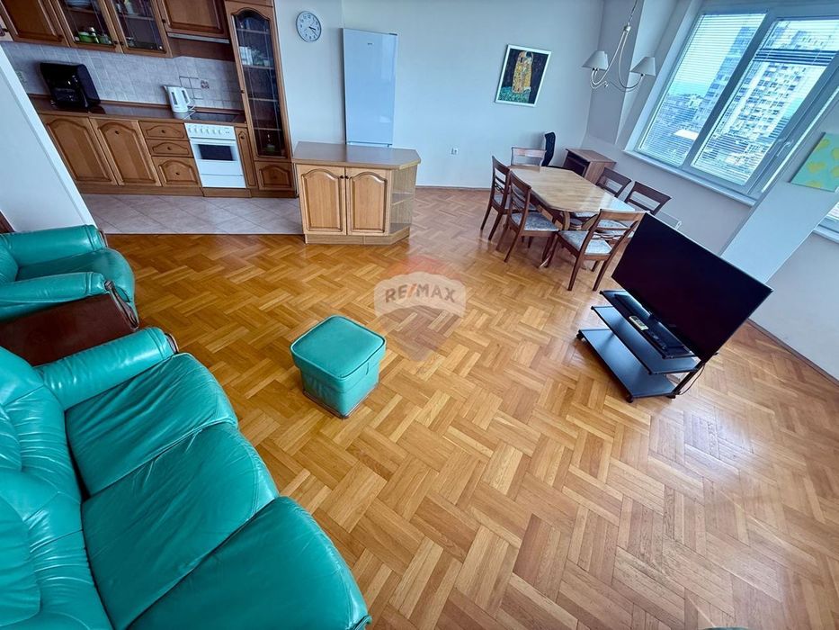 Дава се под наем Двустаен апартамент в Варна, Генералите - 70 кв.м за 500 € - Снимка #11