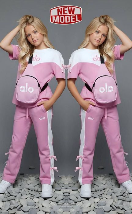 Compleu copii diferite modele