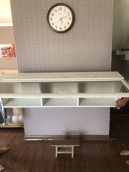 Полка для книг