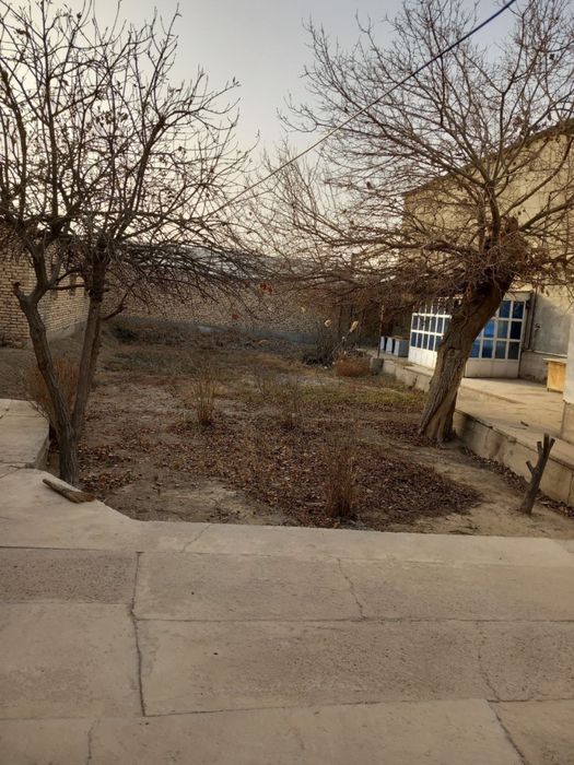 Жондор маркизий кўчаларида 7 сотиҳ ўй Истиклол кўчаси