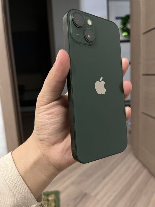 Продам айфон 13 без коробки