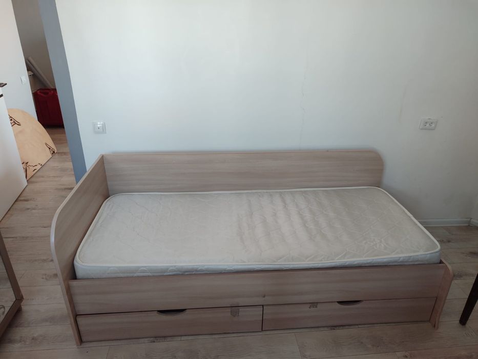 Продам кровать !