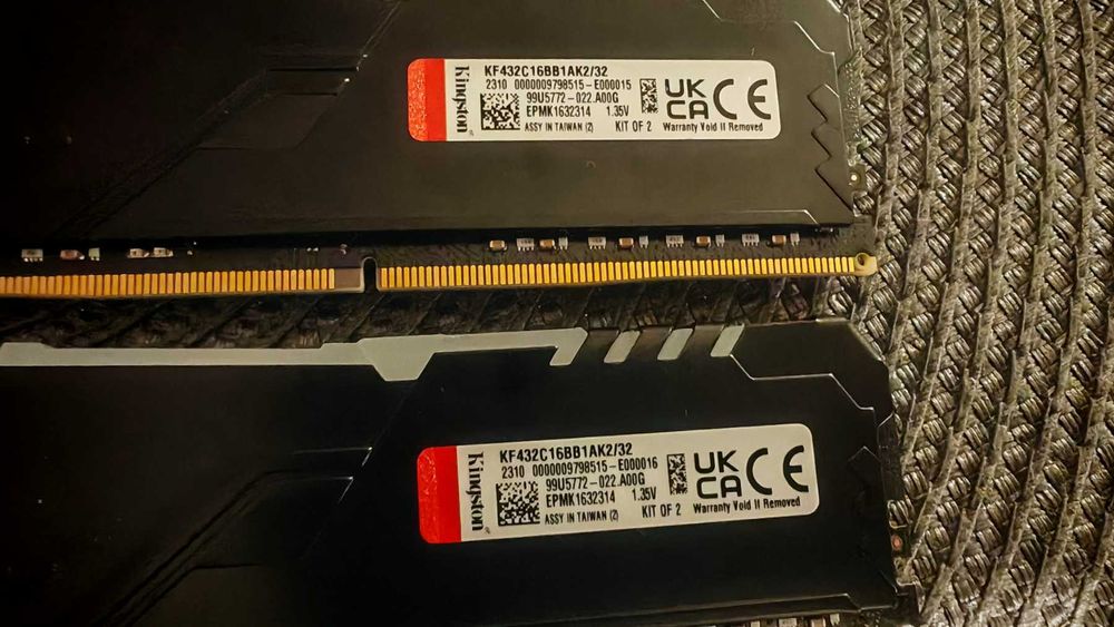 Рам памет Kingston FURY Beast RGB 32GB (2x16GB) DDR4 3200MHz