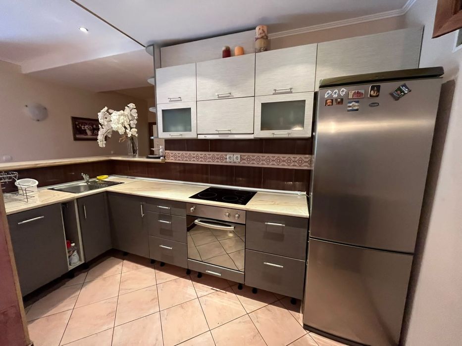 Продава се Двустаен апартамент в к.к. Елените - 110 кв.м за 1000 €/кв.м - Снимка #6