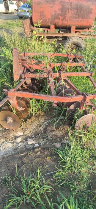Продам дисковую борону , и бур