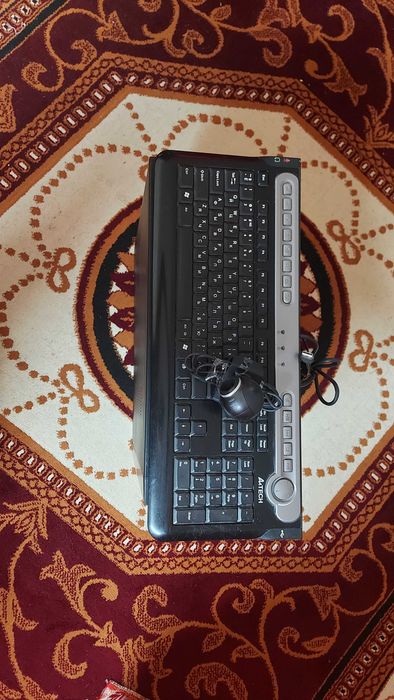 Компьютер хорошом состояние.