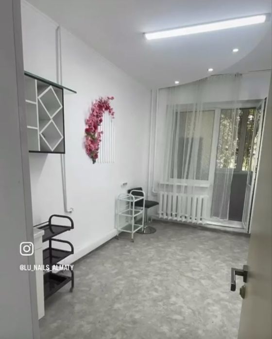 Сдается кабинет в салоне красоты, Тастак