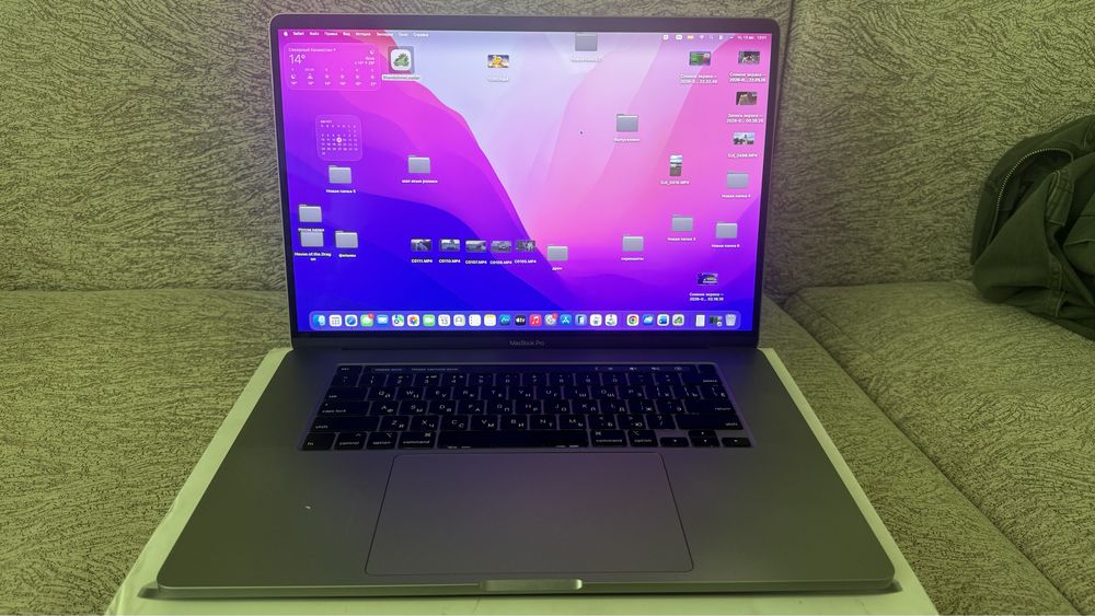 MacBook pro 16 (2019 г)