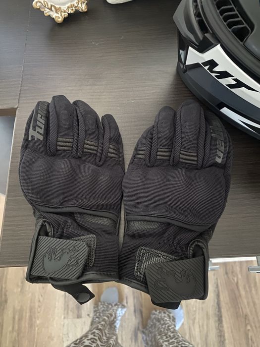 Cască Moto MT + mănuși + intercom