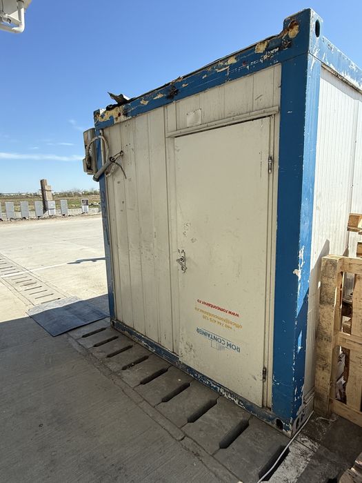 Vând 2 containere – spațiu comercial / birou / magazin