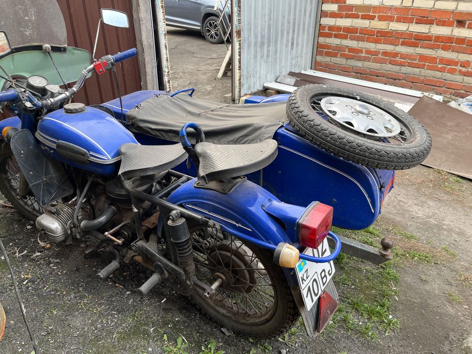 Продам урал (1990 г)