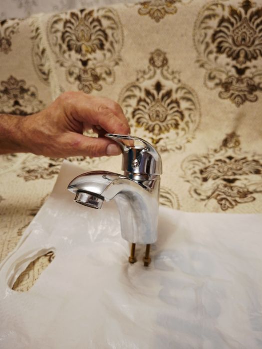 Продам смесители