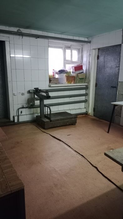 Сдам тёплое помещение под склад.