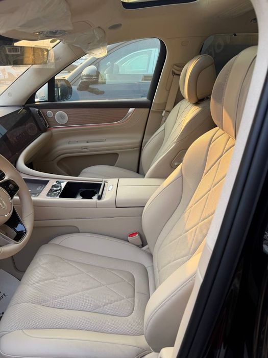 SERES - AITO M9  Ultra