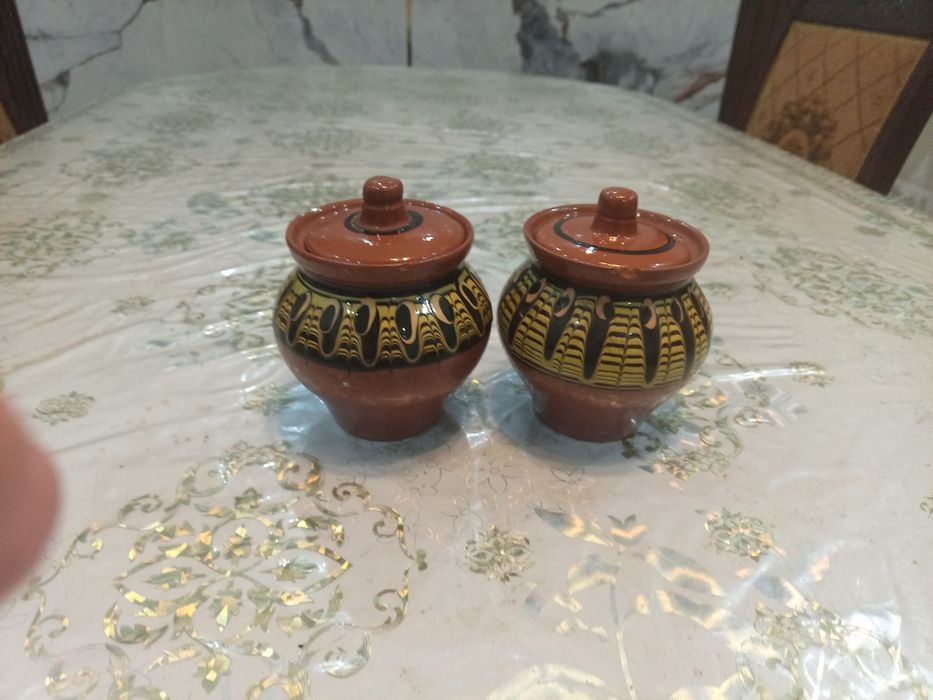 горшки хорошие .
