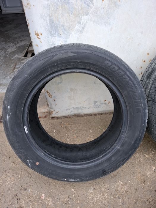 Продам шины ROADSTONE