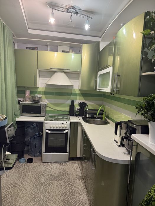 Кухонный гарнитур