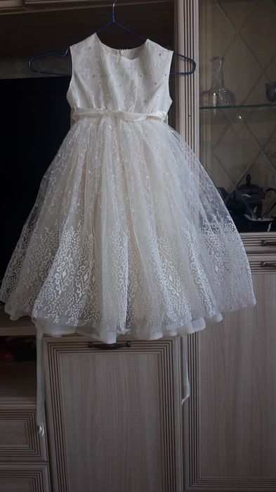 платье снежинка для девочки 3-4г