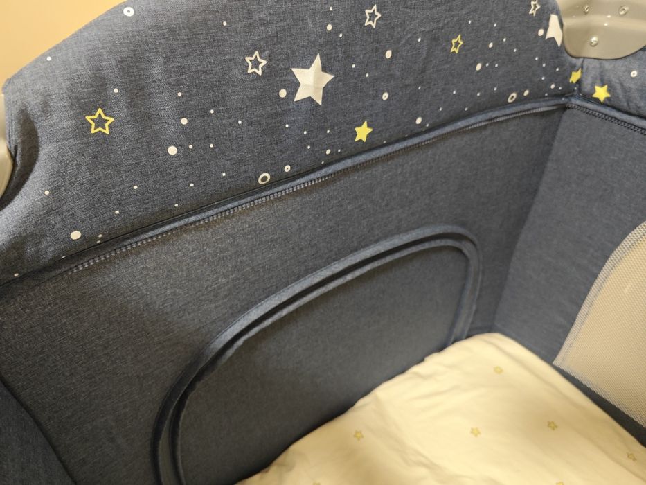 Сгъваема кошара и матрак към нея