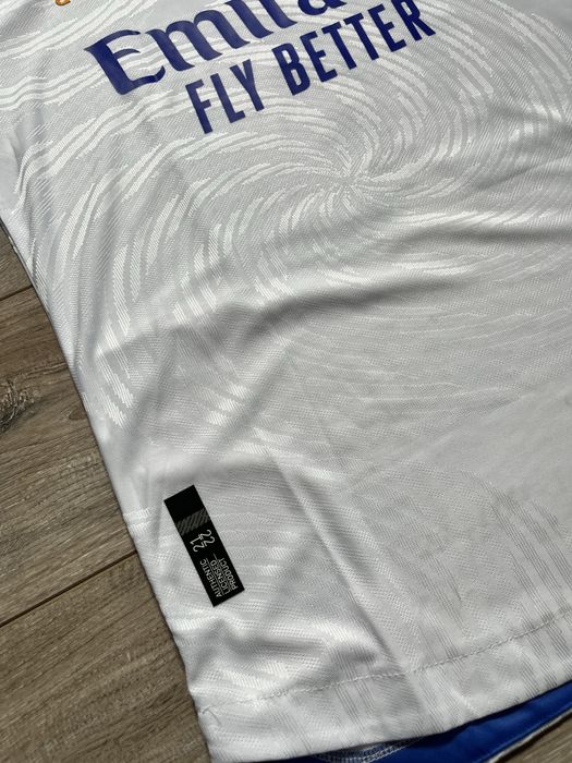 Tricou de fotbal Adidas Real Madrid Finala Champions league 2022 Paris cu Luka Modric 10 marime M