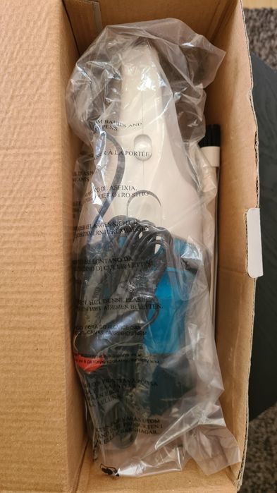 Чисто Нова! 12v прахосмукачка