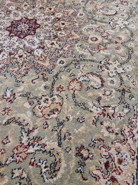 Продам ковровую  дорожку