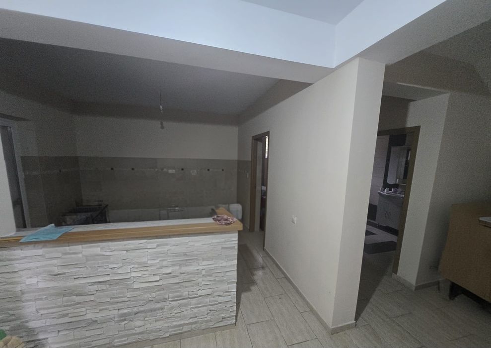 Inchiriez casa Tatarasi si Valea lupului