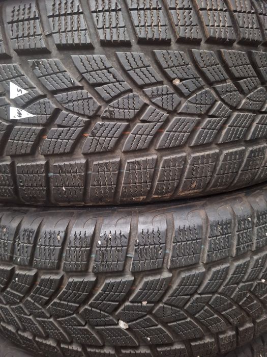Anvelope Goodyear 225/60/18 m+s 4 buc ff bune