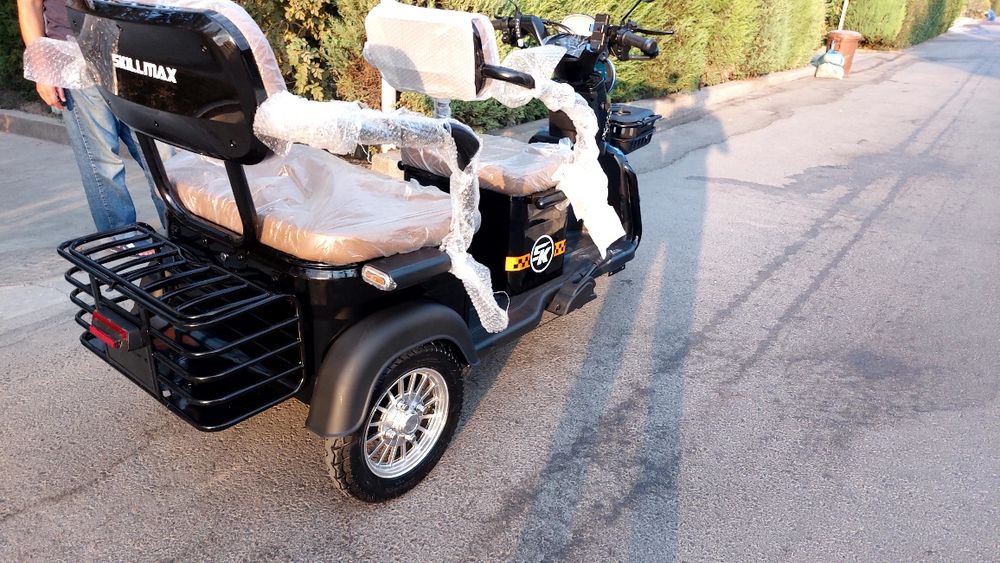 Tritsikl muravey skuter