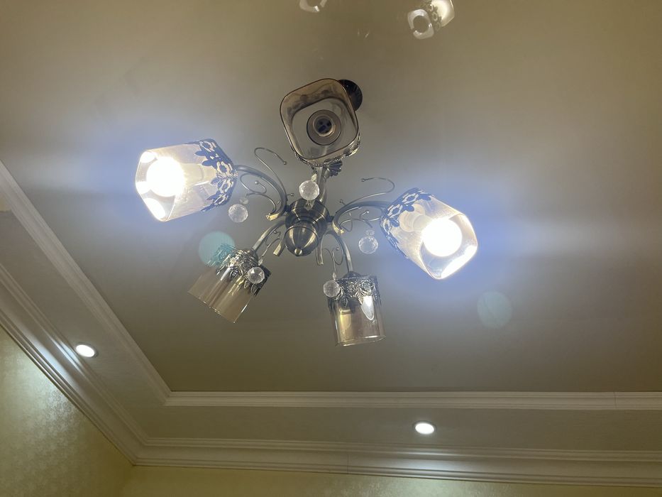 Продам люстру европейский стиль