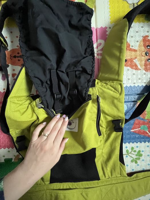 Marsupiu ergonomic Ergobaby