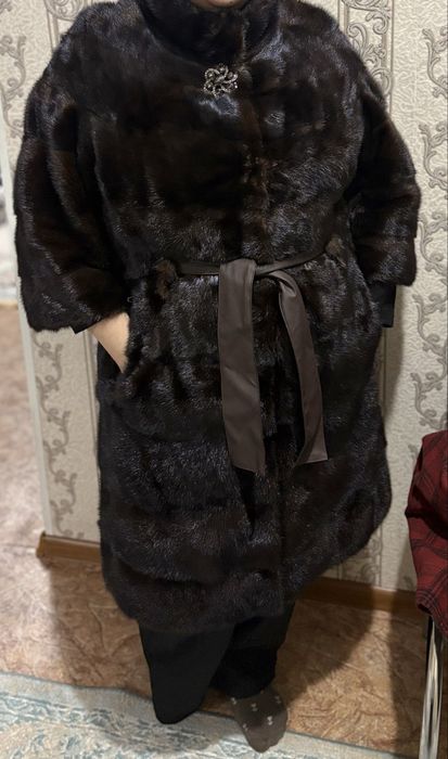Продам норковую шубу
