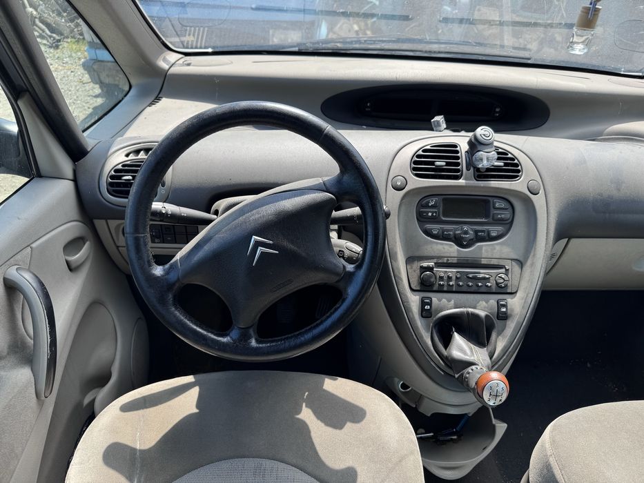 Citroen Xrasa Picasso 2.0hdi 90кс 2004г На Части