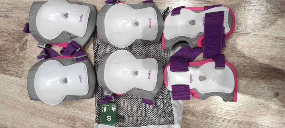 Ролкови кънки 34-37 момиче в комплект с каска  и комплект наколенки