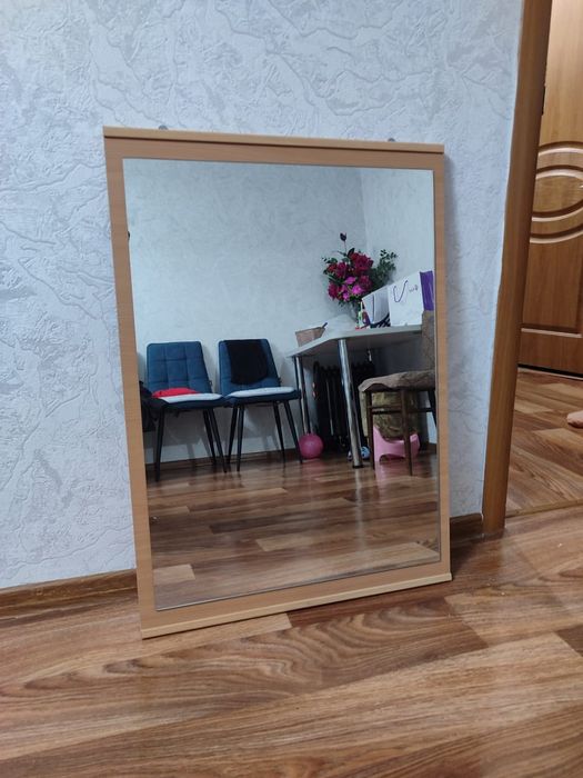Зеркало большое настенное
