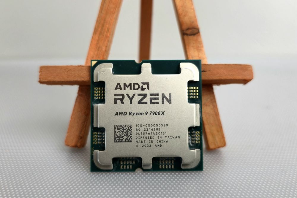 Десктоп процесор AMD Ryzen 9 7900X 12 Core 24 Thread 4.7Ghz Base 5.6Ghz Boost