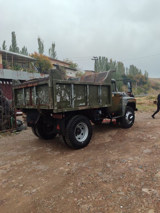 Zil Sotiladi Ural Mator