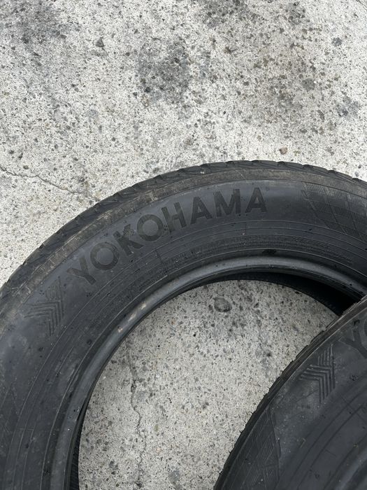 2бр Зимни гуми Yokohama 215/65R17