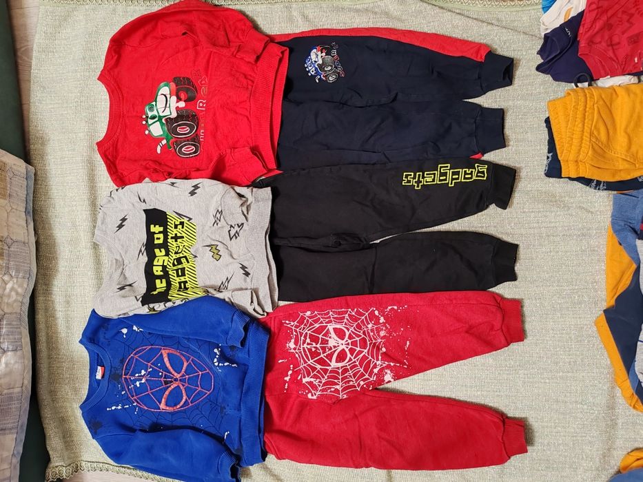 Одежда для мальчика 2,3,4 года