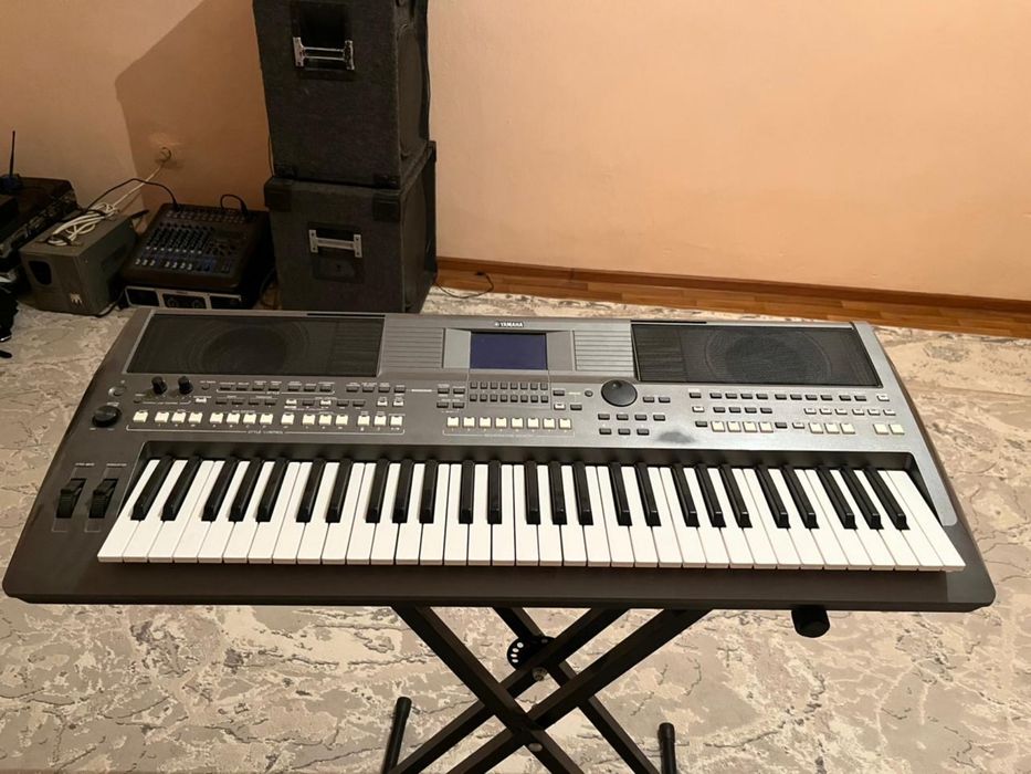 Синтезатор YAMAHA пср 670