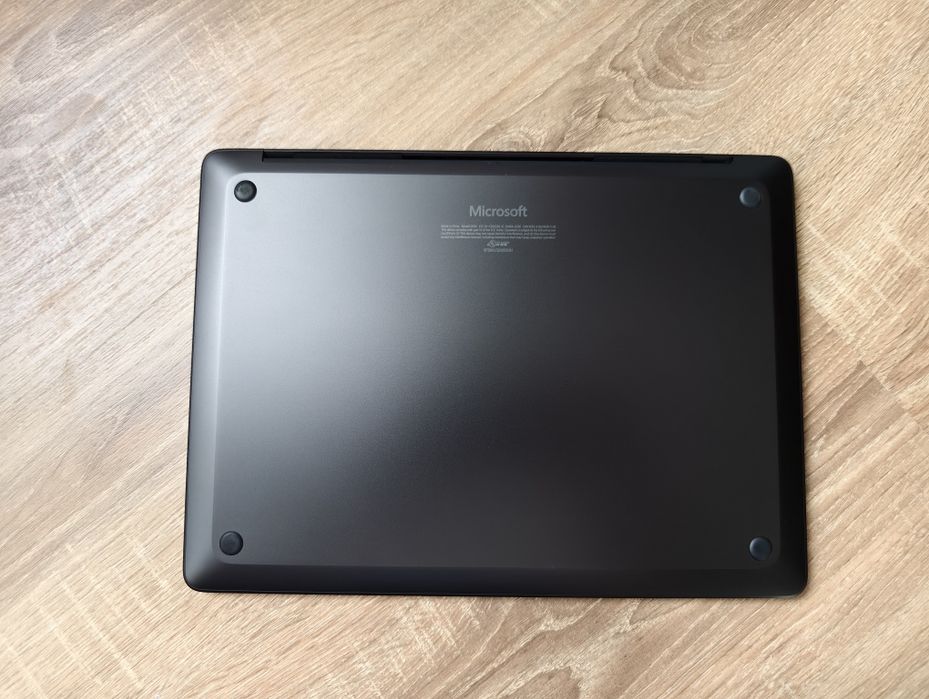 Microsoft Surface laptop 7