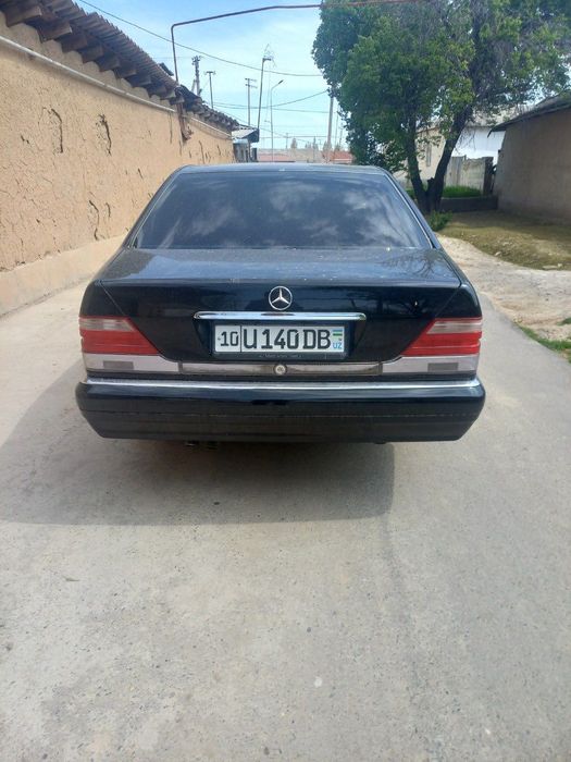Mercedes benz W 140