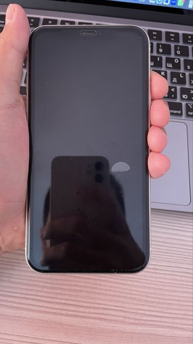Iphone 11 отличный