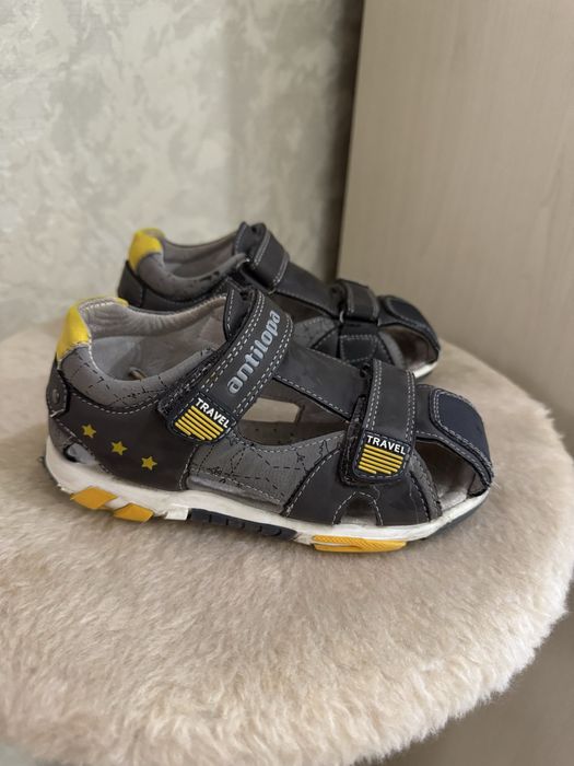 Сандали на мальчика