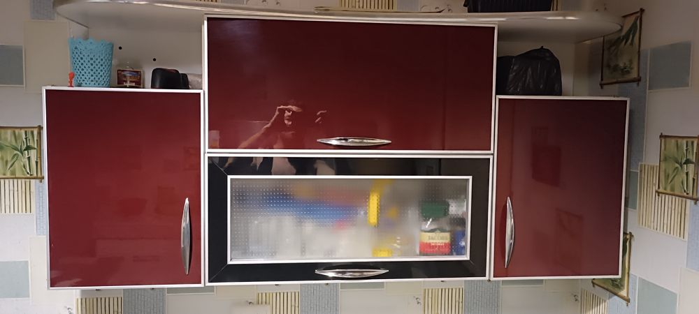 Продается кухонный гарнитур.