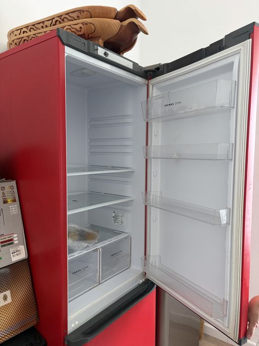 Продам холодильник