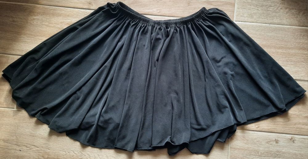 Къса пола на Mijel- S размер