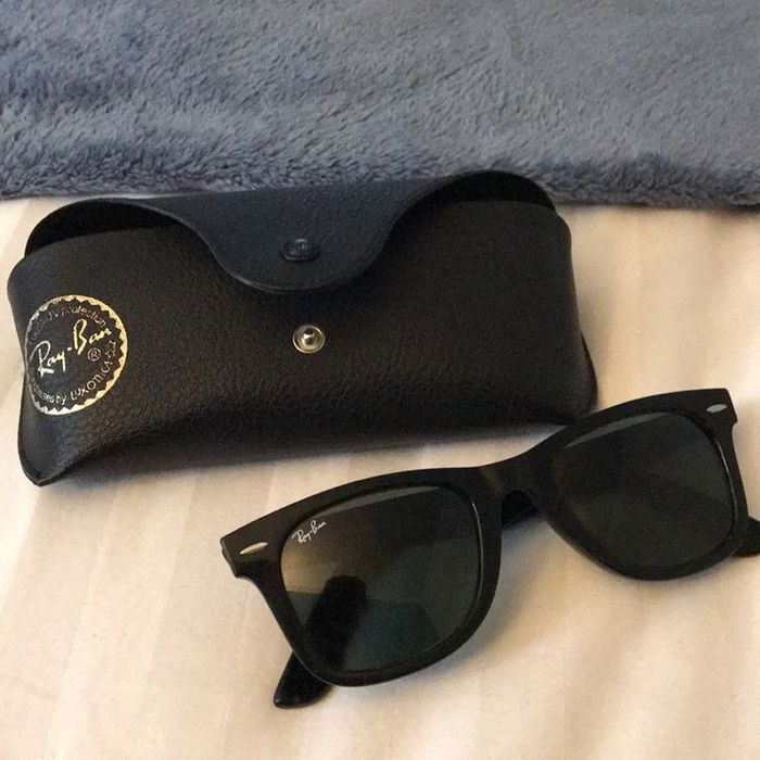 Солнцезащитные очки Ray-Ban Wayfarer Classic