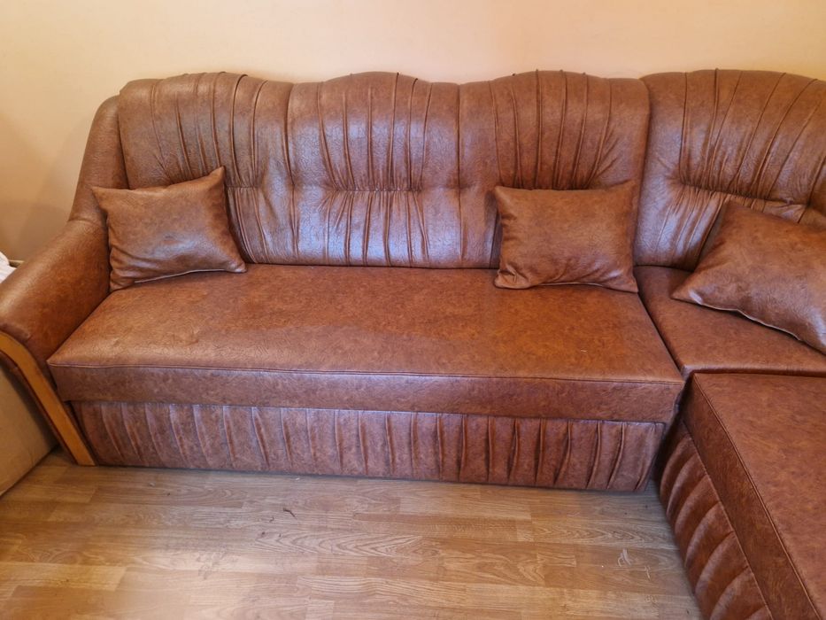 Canapea + 2 fotolii+masă cafea