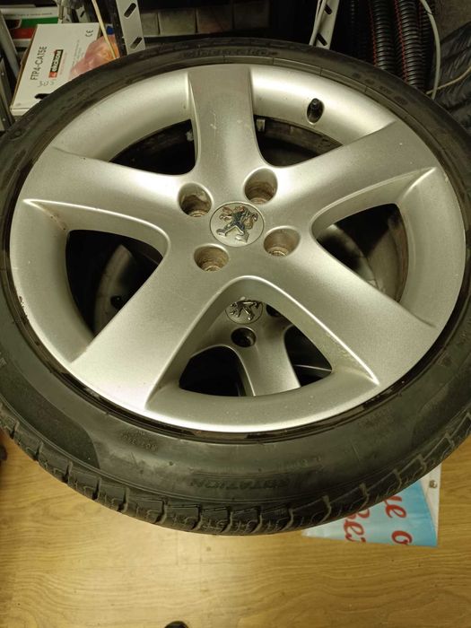 Продавам 4 бр. Лети джанти R17